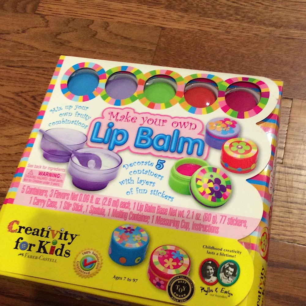 Make your own Lip Balm (Brand New)